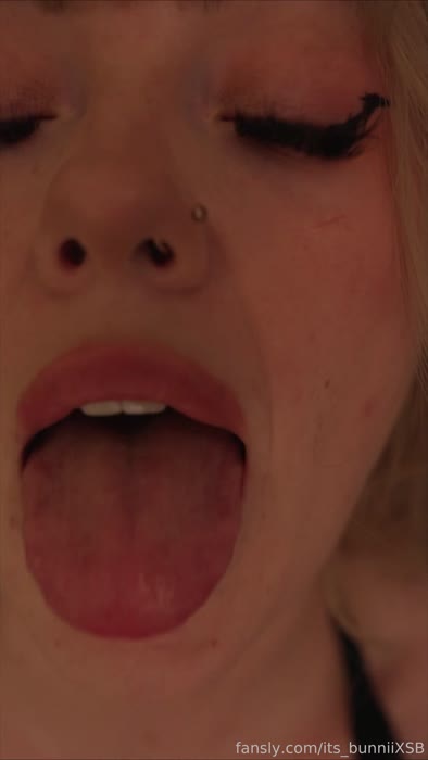 Its_Bunnii Twitch Streamer Nude - Its_Bunnii Fansly Lewd Asmr